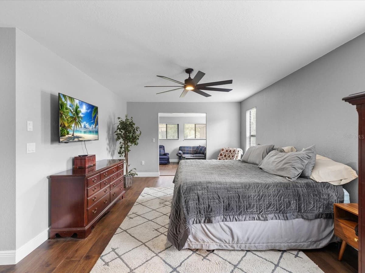 6655 MILLSTONE DRIVE — photo 34 of 67