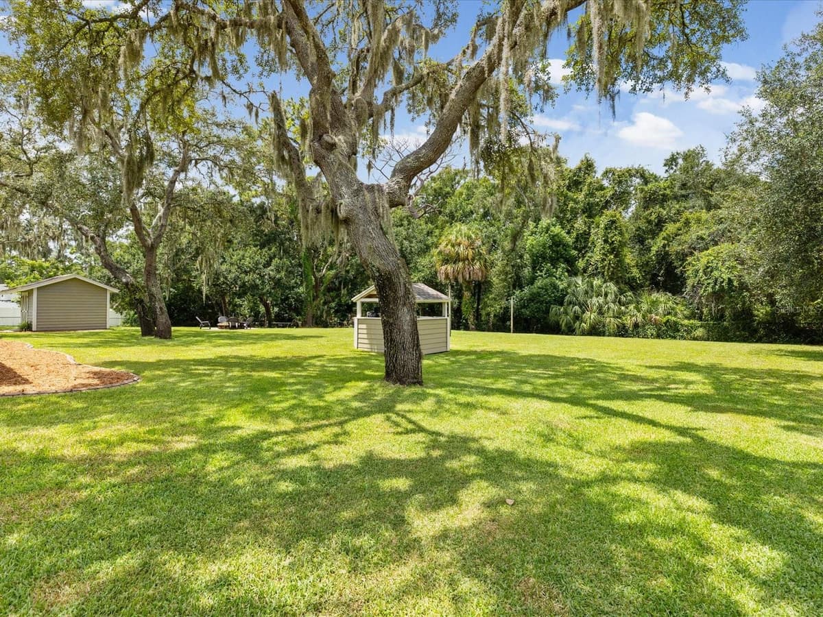 6655 MILLSTONE DRIVE — photo 44 of 67