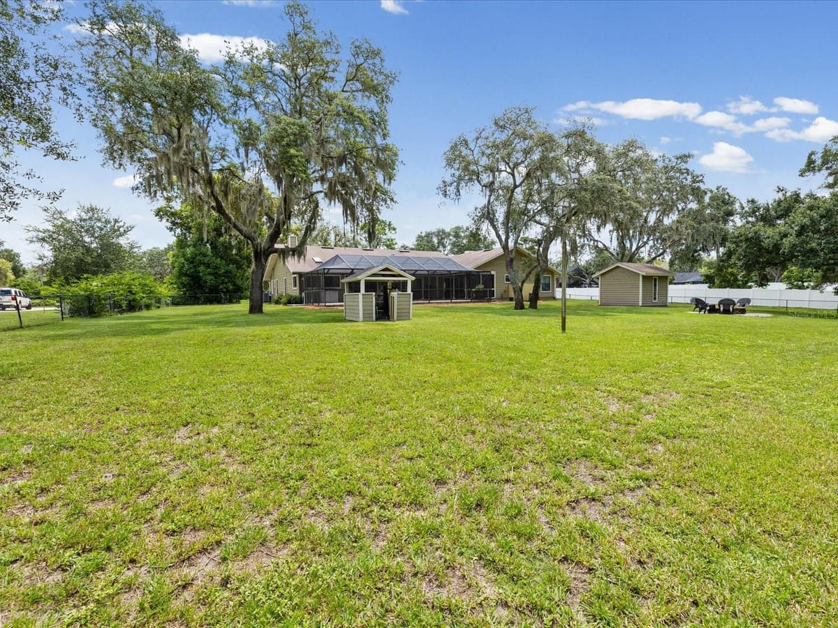 6655 MILLSTONE DRIVE — photo 45 of 67