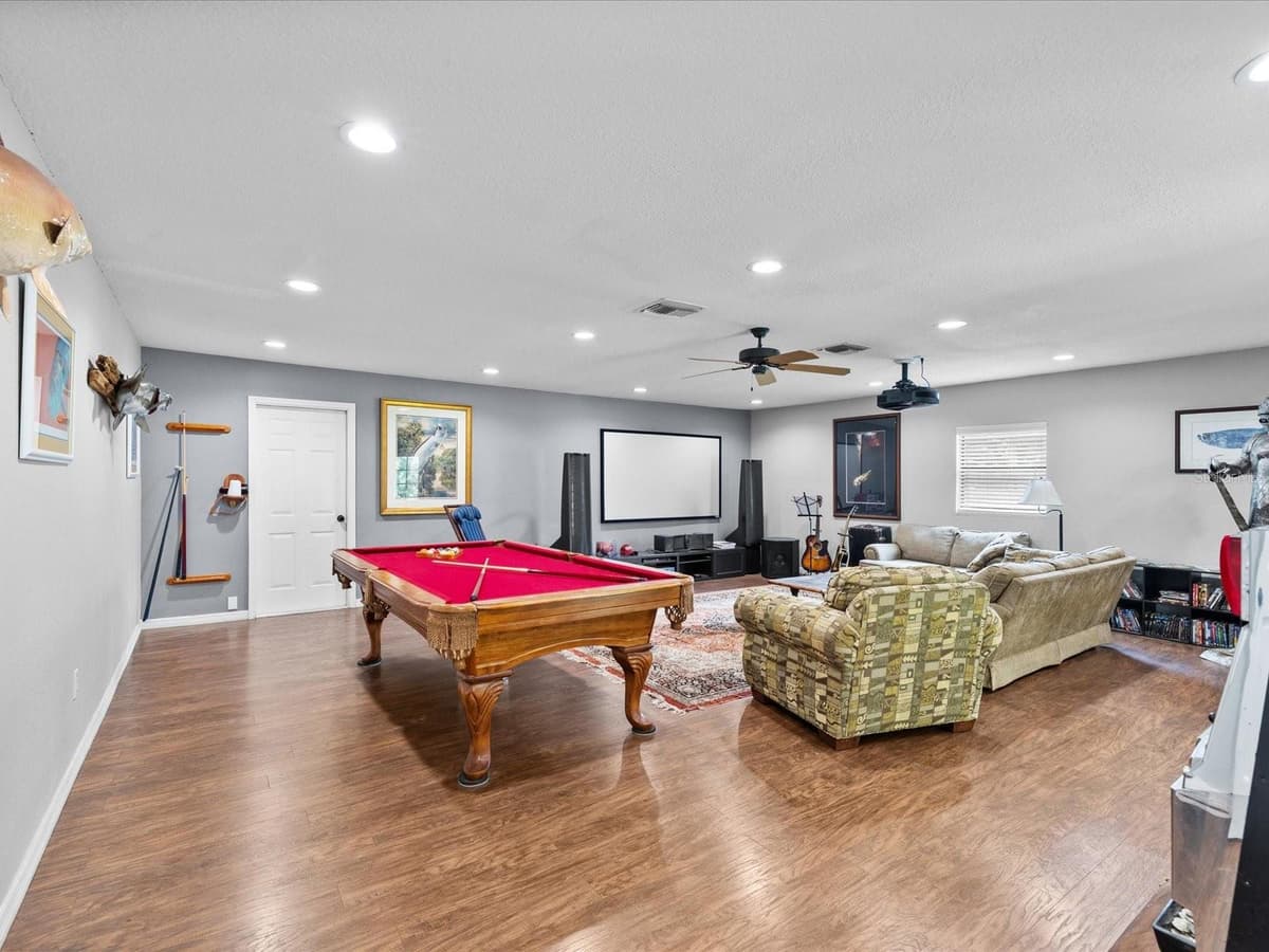 6655 MILLSTONE DRIVE — photo 25 of 67