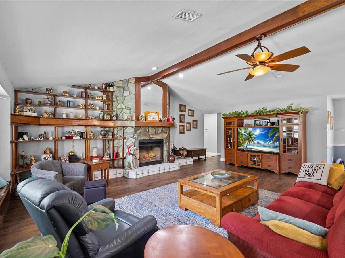 6655 MILLSTONE DRIVE — photo 17 of 67