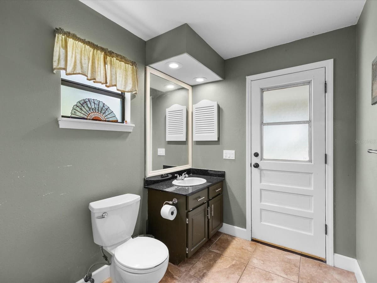 6655 MILLSTONE DRIVE — photo 19 of 67