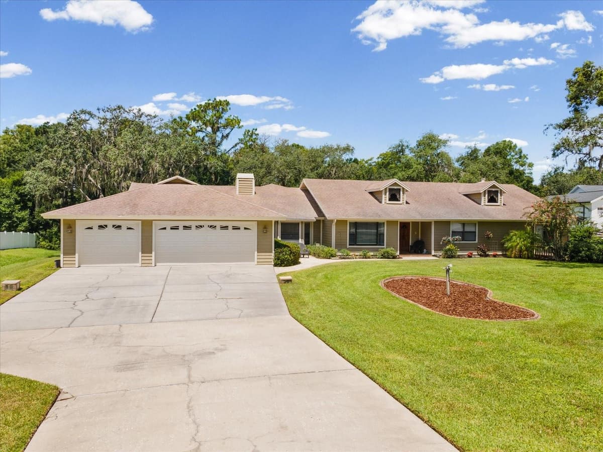 6655 MILLSTONE DRIVE — photo 54 of 67