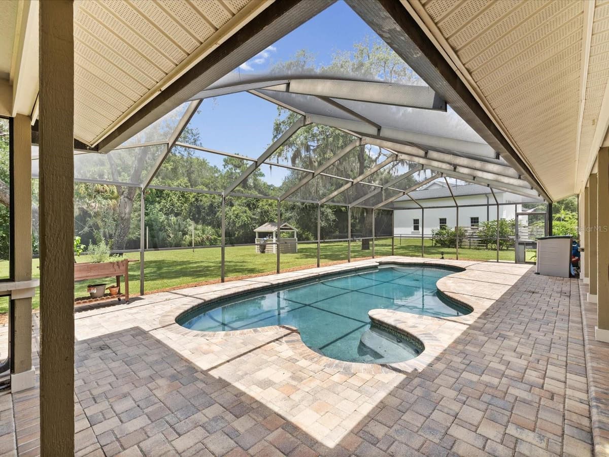 6655 MILLSTONE DRIVE — photo 40 of 67