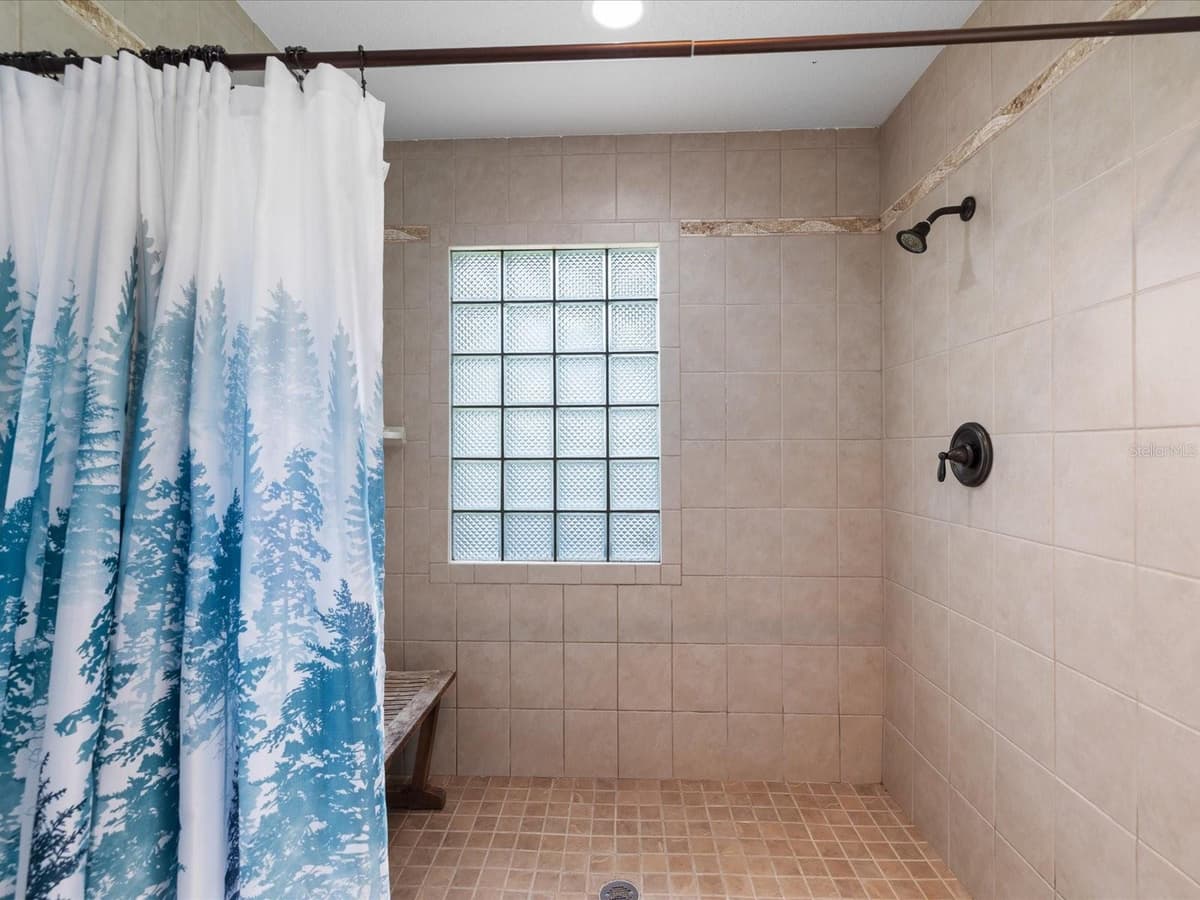 6655 MILLSTONE DRIVE — photo 39 of 67