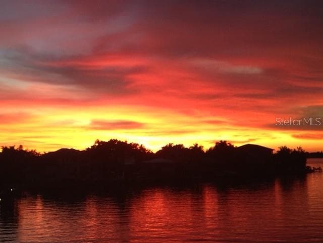 1444 HARBOR DRIVE — photo 3 of 16