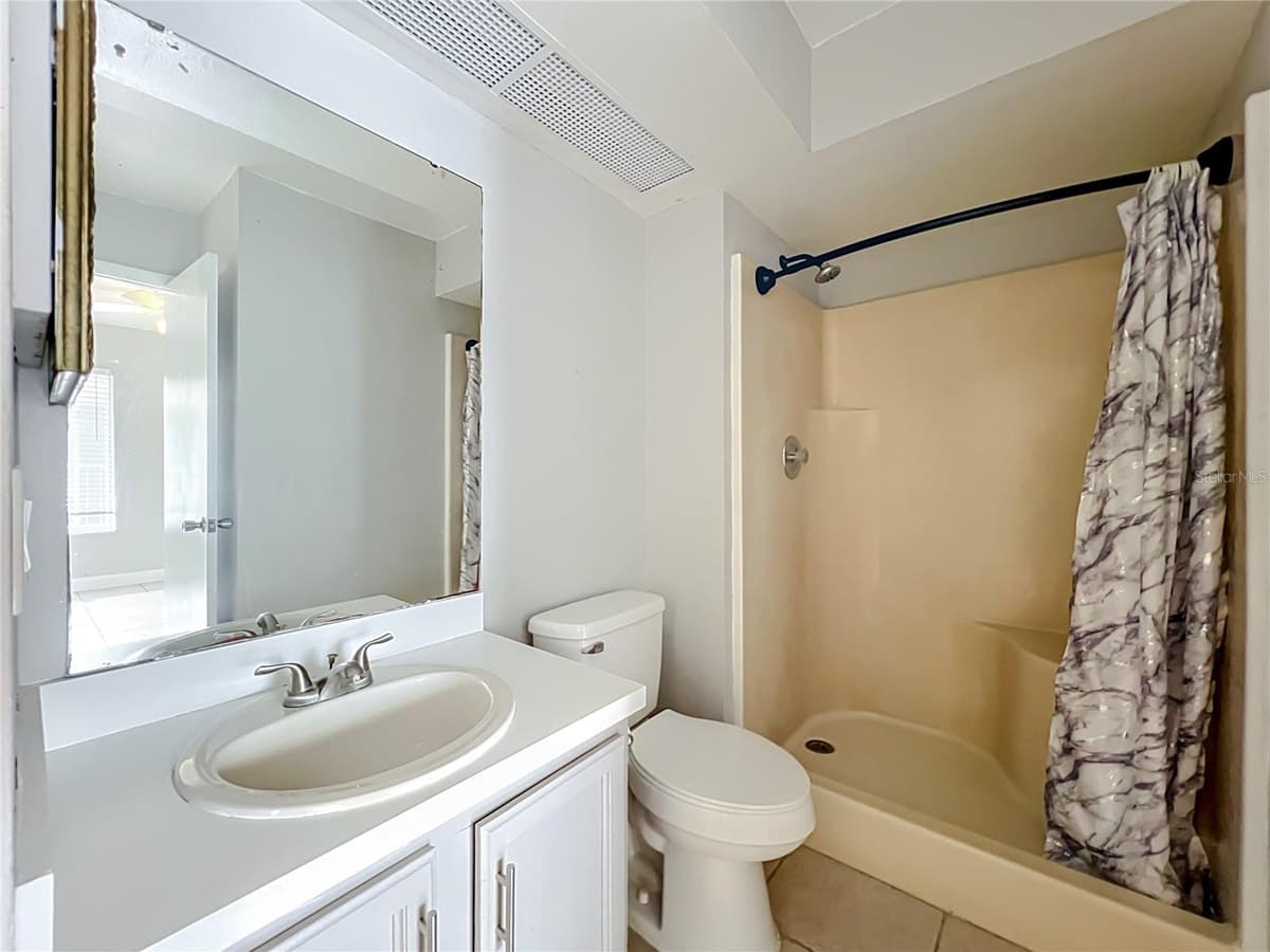 4370 WHITE PINE AVENUE — photo 14 of 18