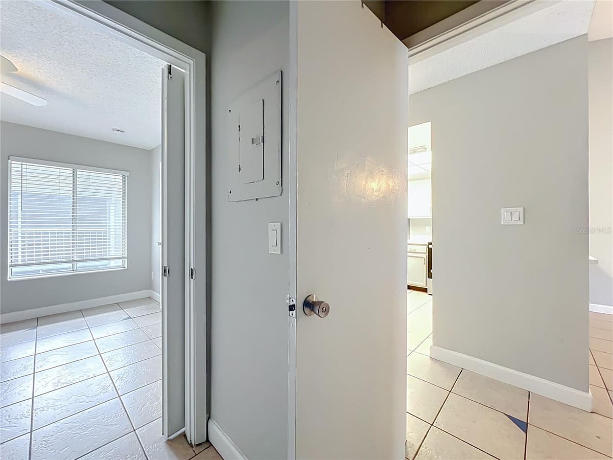 4370 WHITE PINE AVENUE — photo 12 of 18
