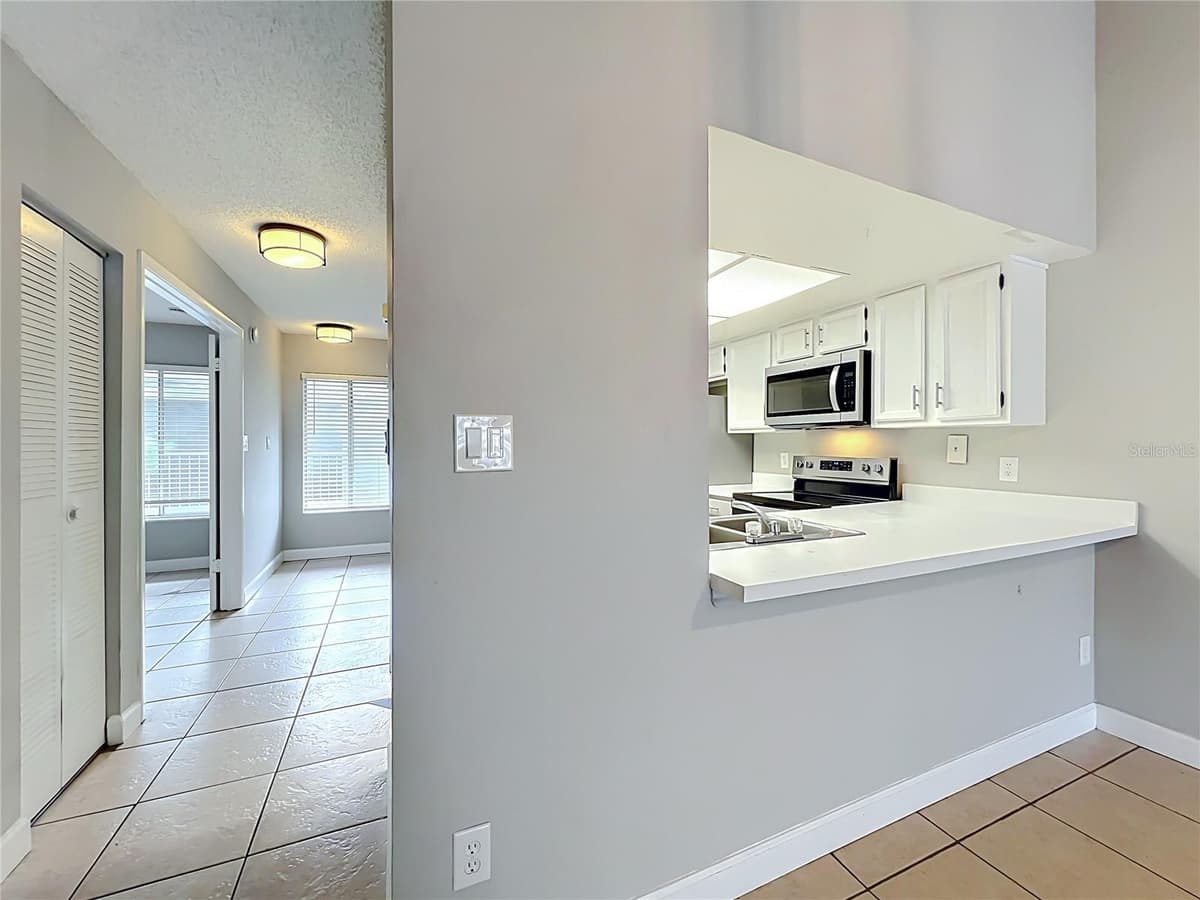4370 WHITE PINE AVENUE — photo 5 of 18