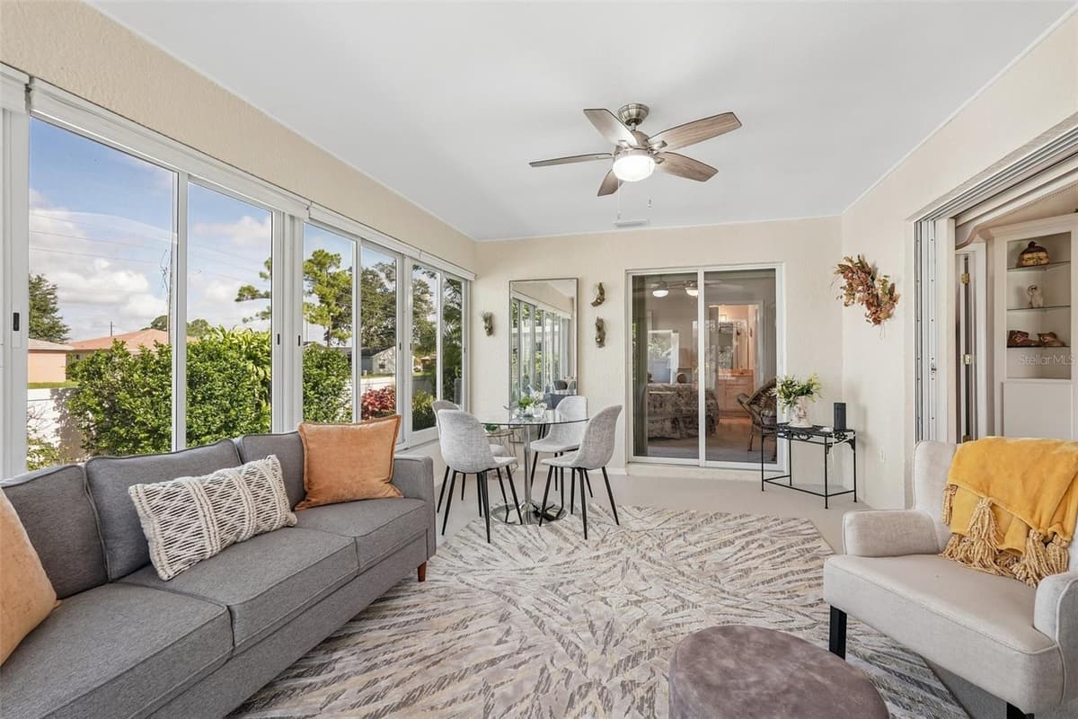 580 ROSE APPLE CIRCLE — photo 11 of 39