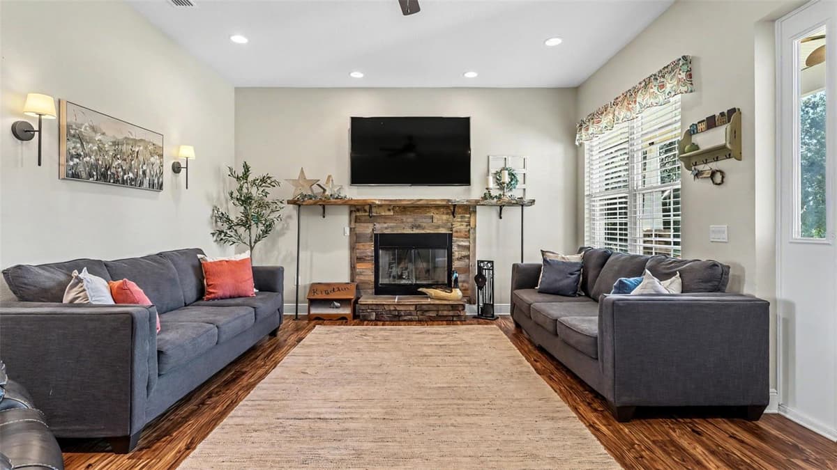 36431 FLORRIE MAE LANE — photo 7 of 64