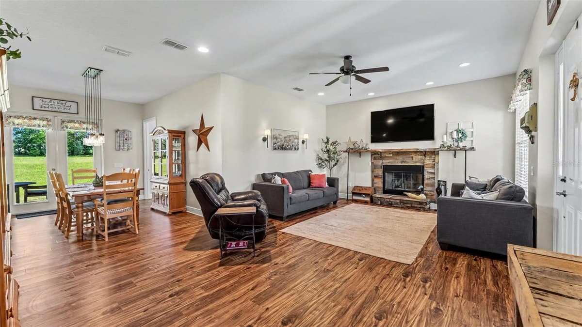 36431 FLORRIE MAE LANE — photo 5 of 64