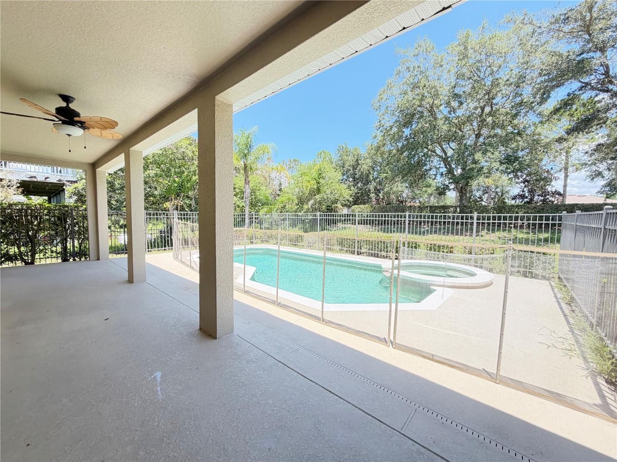 6317 ROLDEN COURT — photo 11 of 29