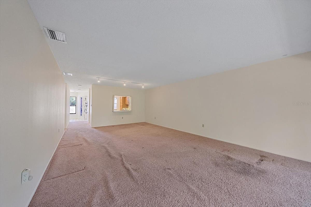 6347 APPROACH ROAD — photo 21 of 40