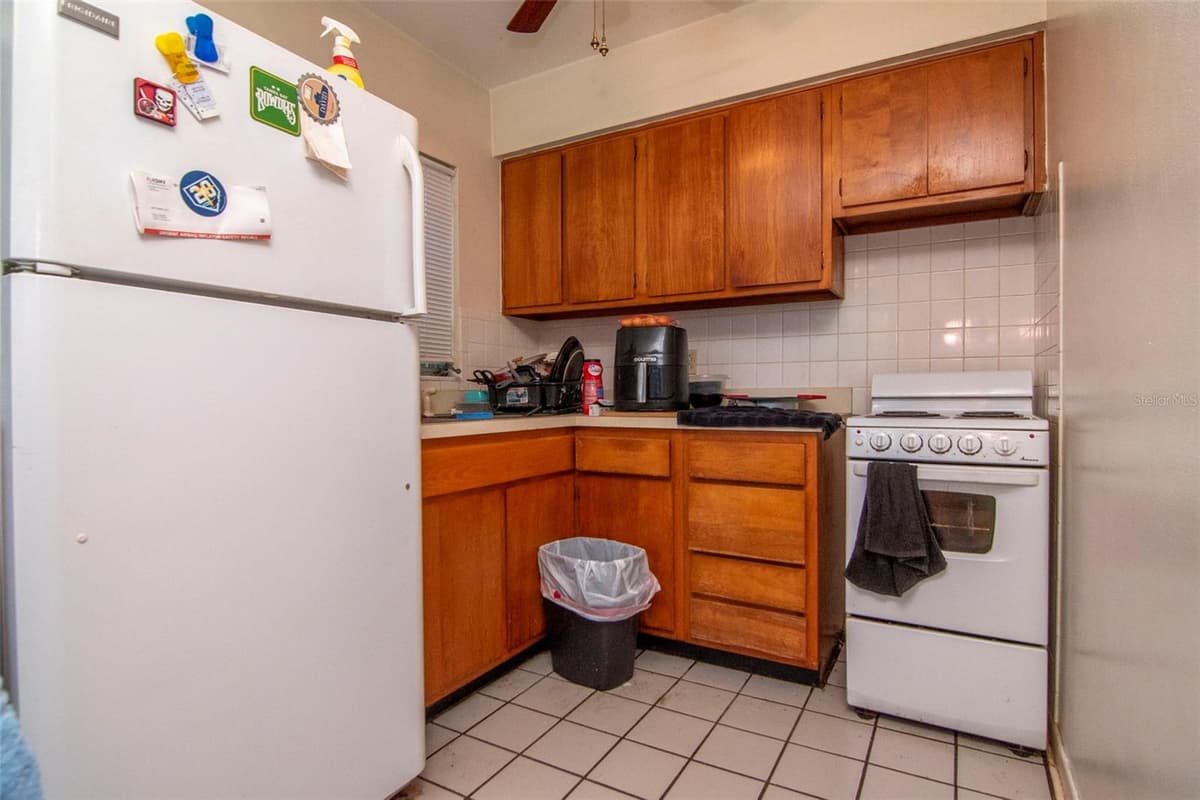 1000 8TH AVENUE — photo 13 of 56