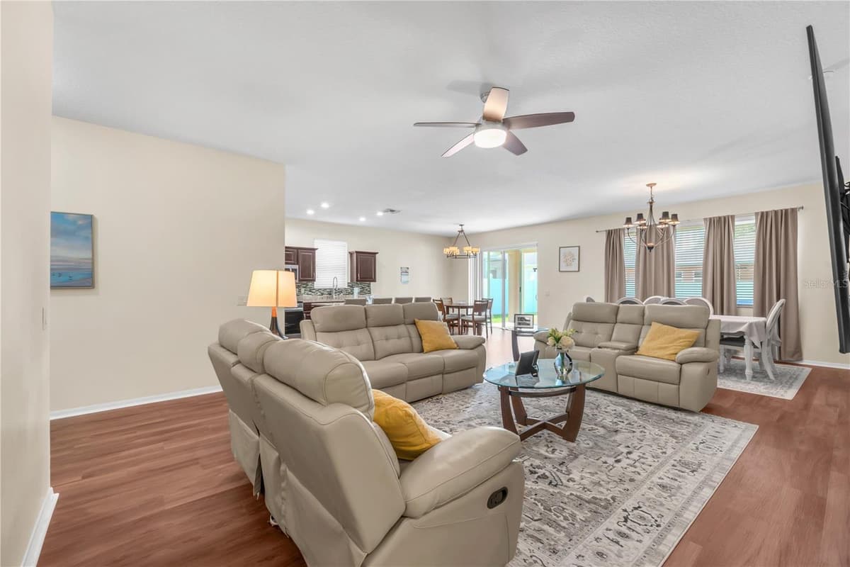 1407 RUSHGROVE CIRCLE — photo 14 of 33