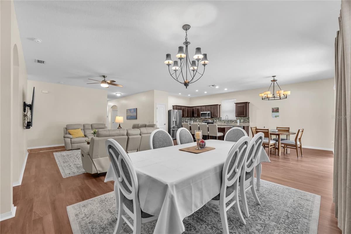 1407 RUSHGROVE CIRCLE — photo 15 of 33