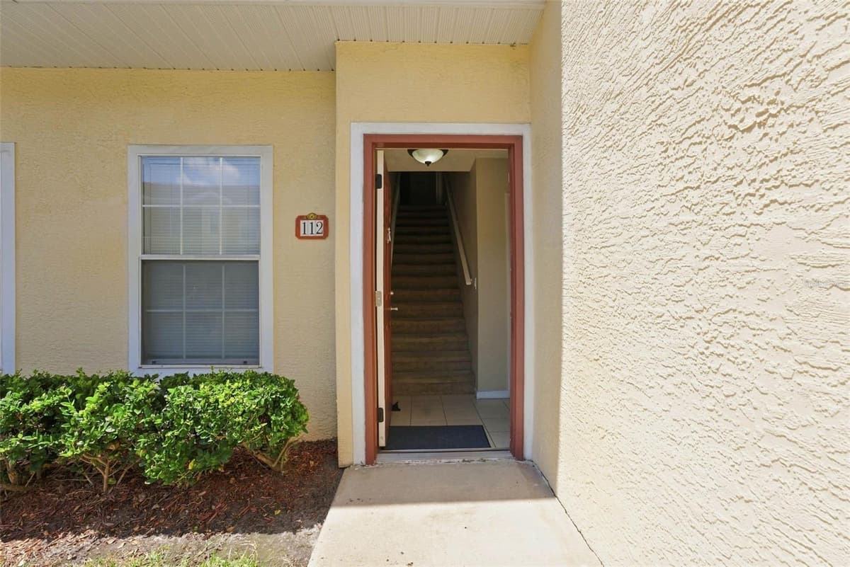 12307 LANTANA PARK LANE — photo 4 of 36