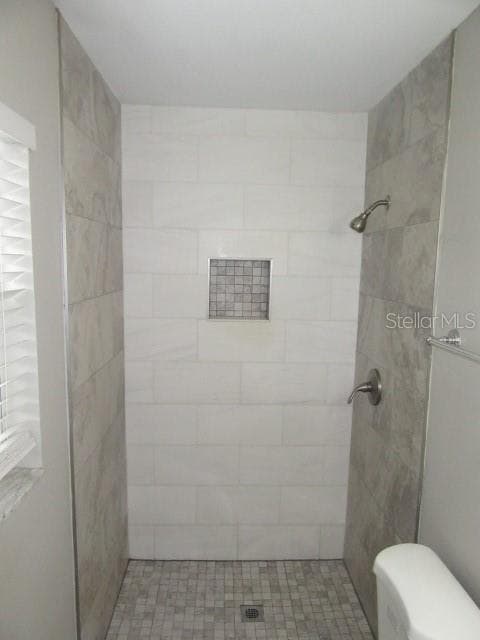 1616 POINSETTIA AVENUE — photo 16 of 24
