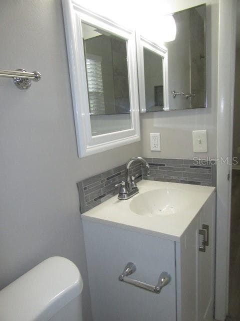 1616 POINSETTIA AVENUE — photo 17 of 24