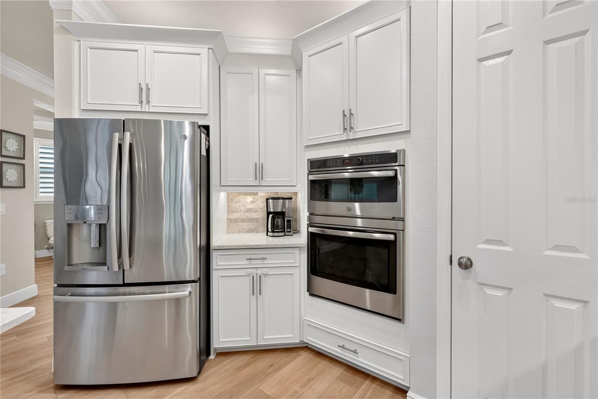 1246 VERDANT GLADE PLACE — photo 11 of 100