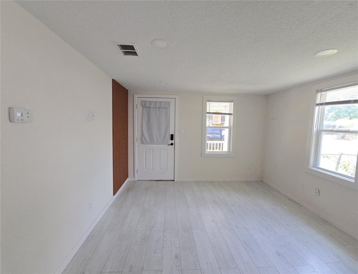 1626 GAR STREET — photo 3 of 23