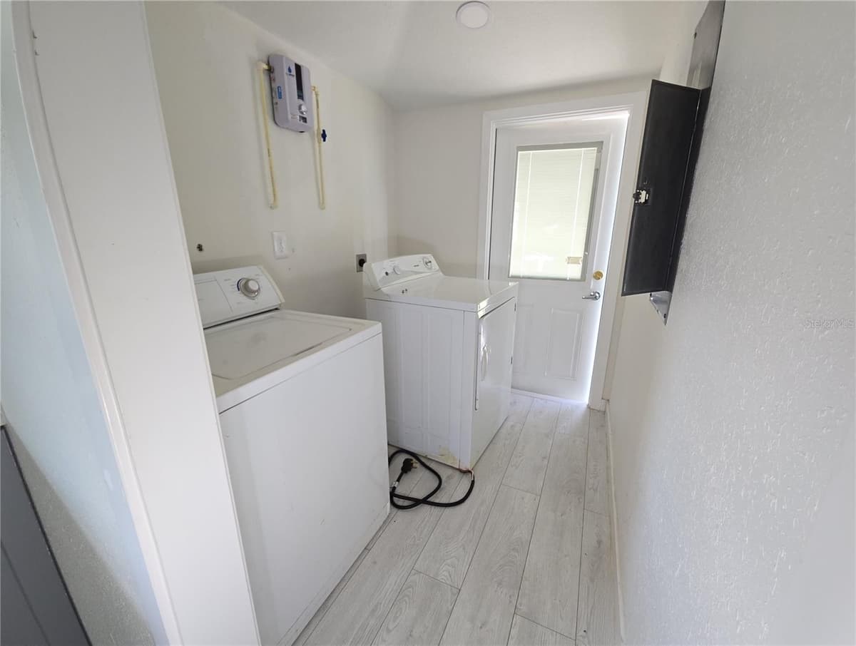 1626 GAR STREET — photo 10 of 23