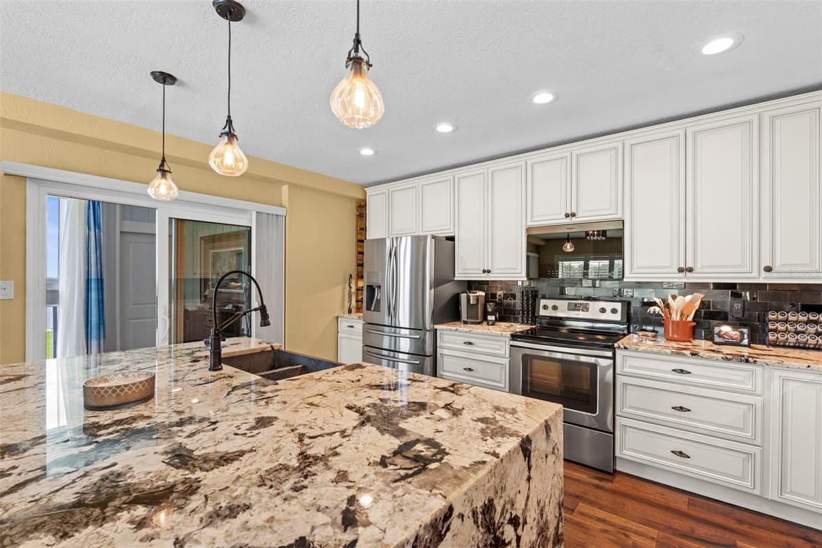 800 BAHIA DEL SOL DRIVE — photo 11 of 48