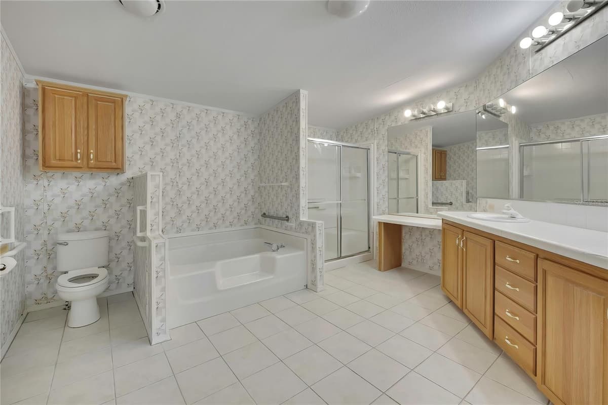 14992 RIALTO AVENUE — photo 27 of 69