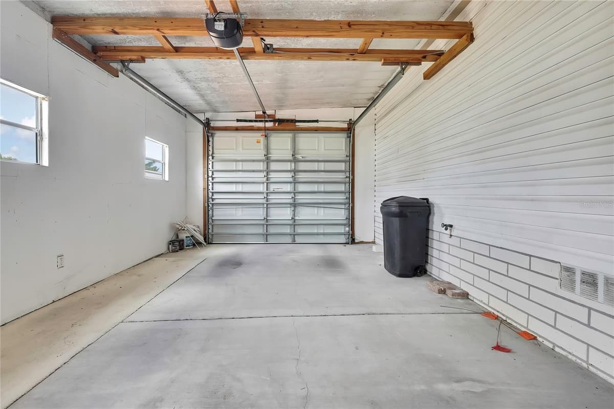 14992 RIALTO AVENUE — photo 9 of 69