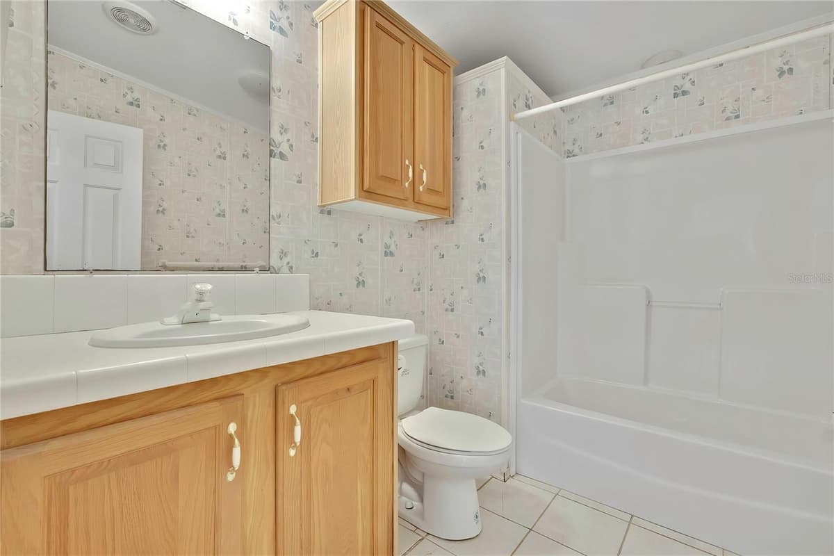 14992 RIALTO AVENUE — photo 41 of 69