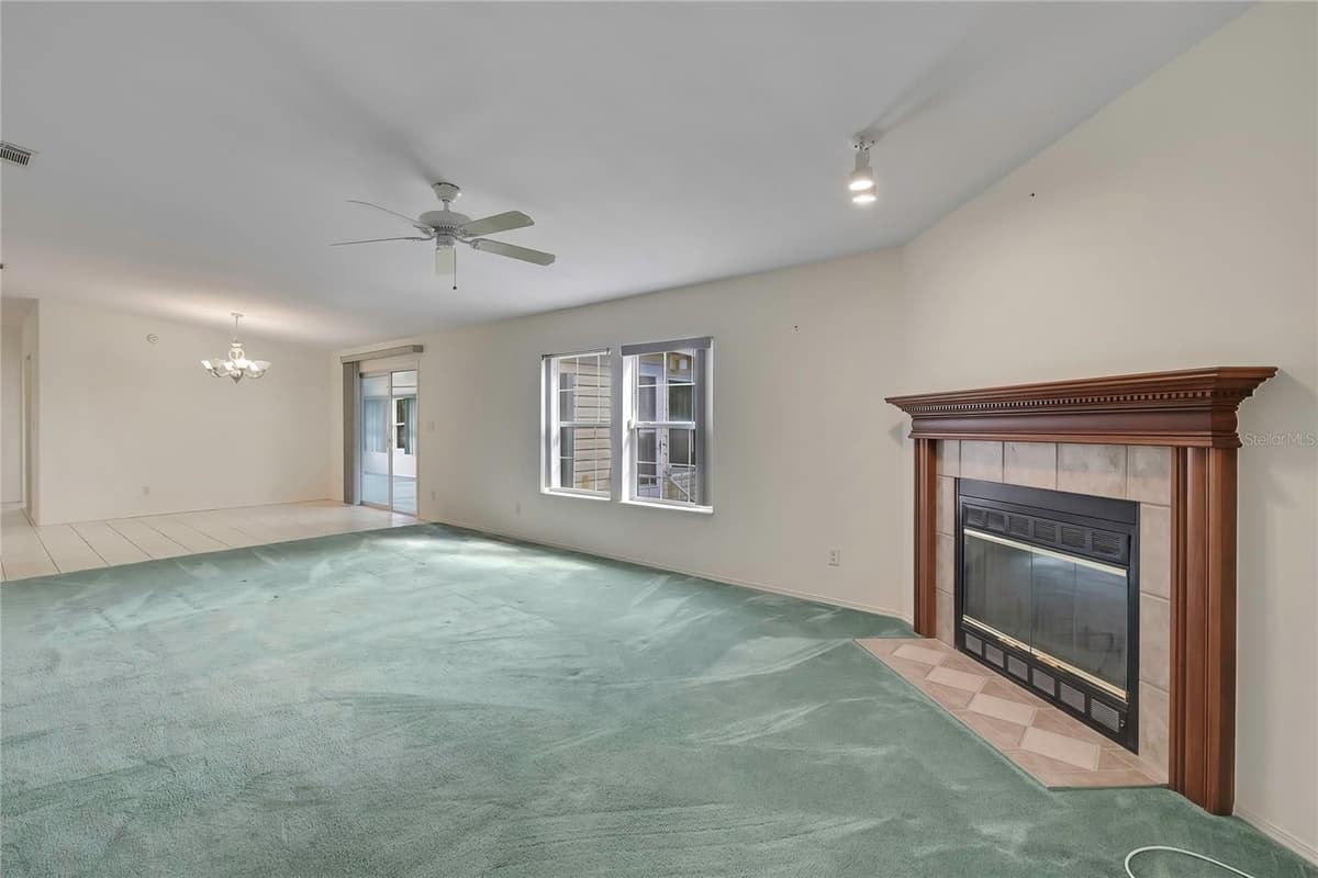 14992 RIALTO AVENUE — photo 14 of 69