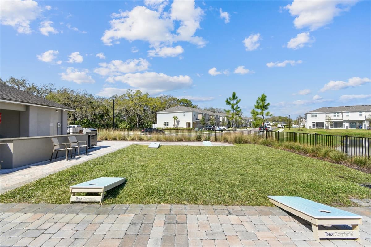 6361 FAIRMONT LANE — photo 17 of 24