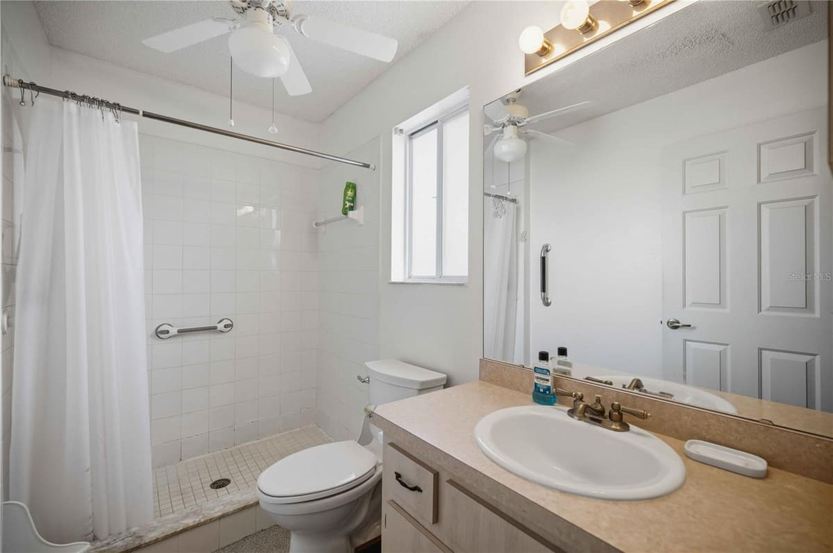 6482 81ST STREET — photo 11 of 31