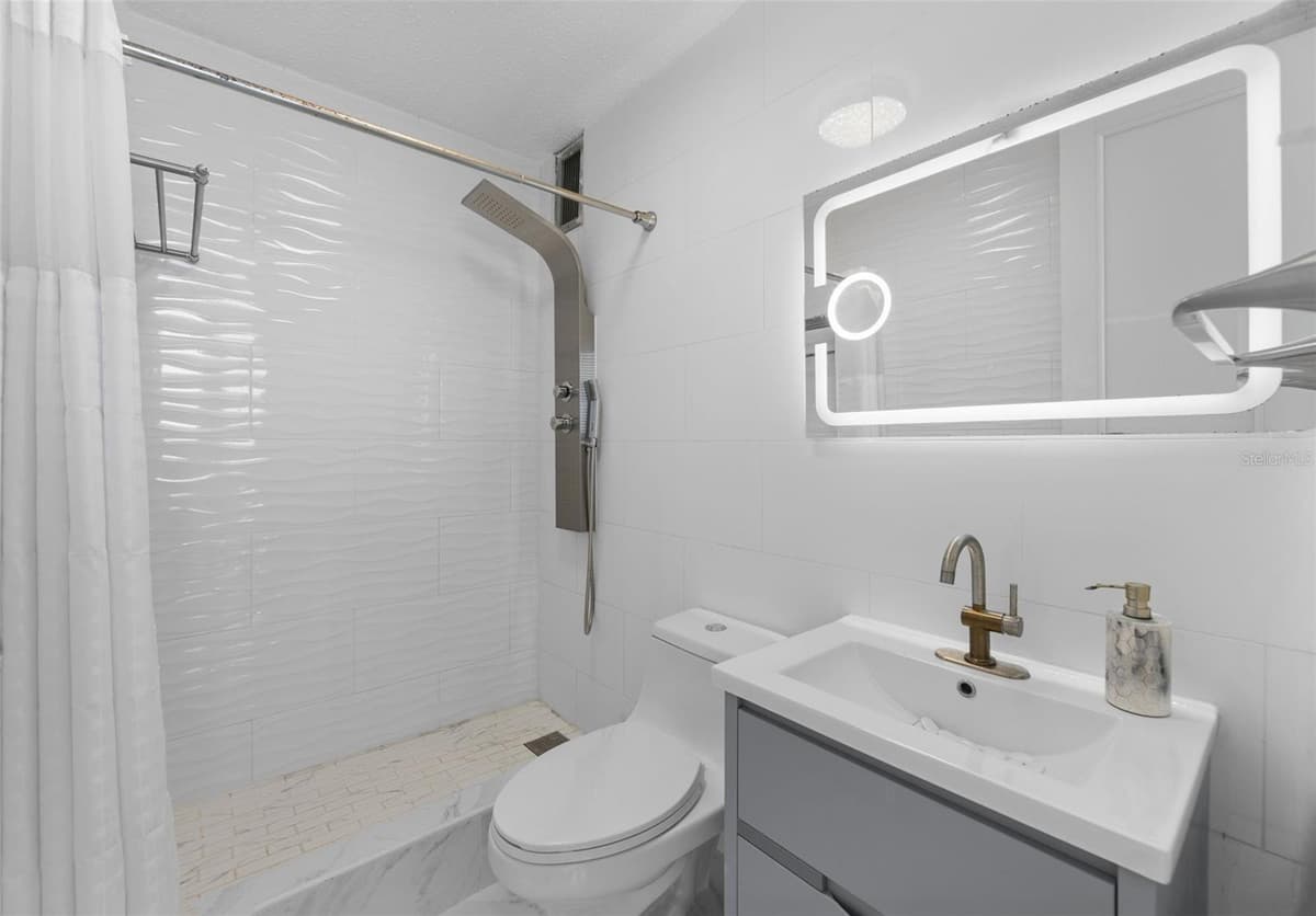 1035 ASHFORD AVENUE — photo 7 of 12