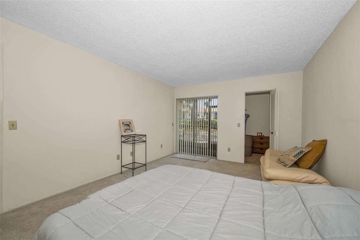 4411 SHADY TERRACE LANE — photo 13 of 25