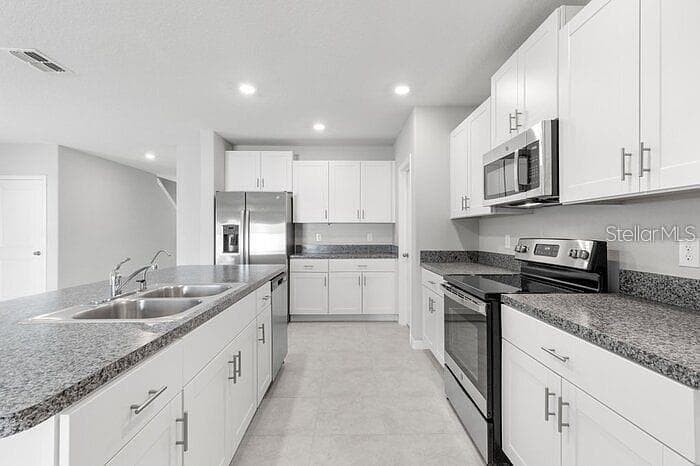 7222 RONNIE GARDEN COURT — photo 23 of 28