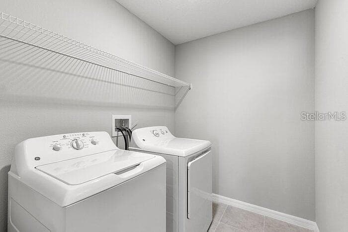 7222 RONNIE GARDEN COURT — photo 11 of 28