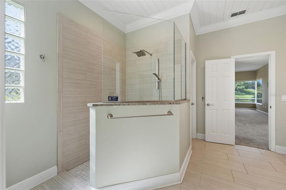 8071 CANYON LAKE CIRCLE — photo 37 of 57