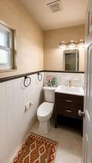 1402 PHYLLIS STREET — photo 8 of 12