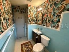 1402 PHYLLIS STREET — photo 9 of 12
