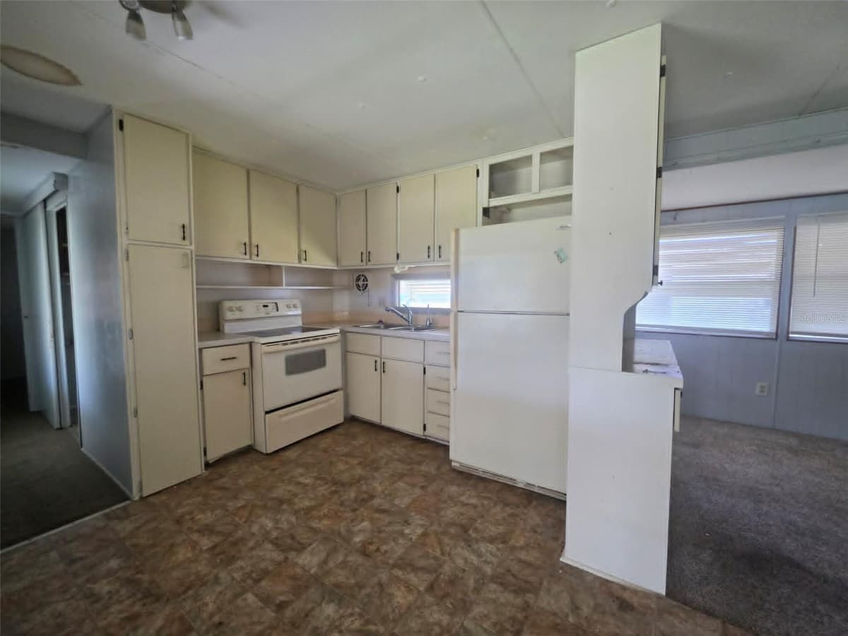 1404 HIGHLAND AVENUE — photo 10 of 36