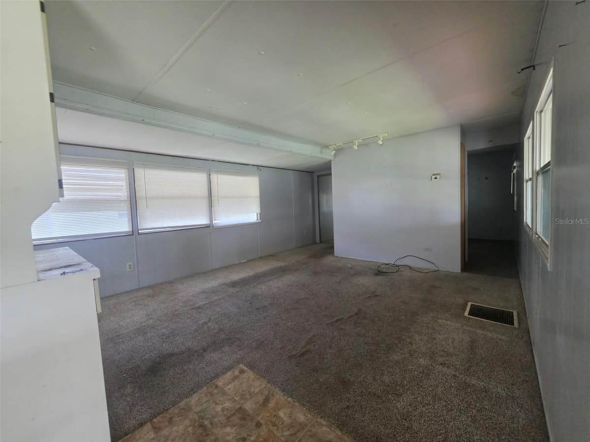 1404 HIGHLAND AVENUE — photo 13 of 36
