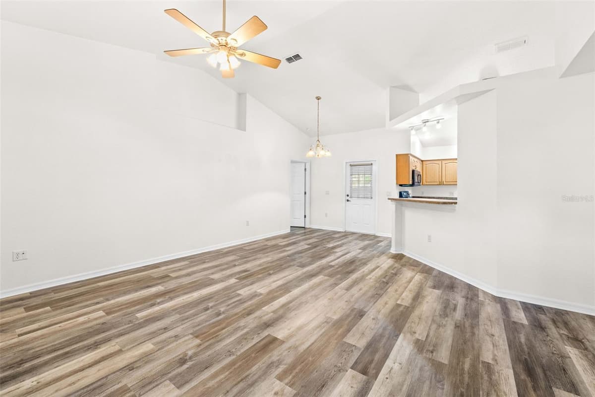 5175 OLIVET DRIVE — photo 8 of 54