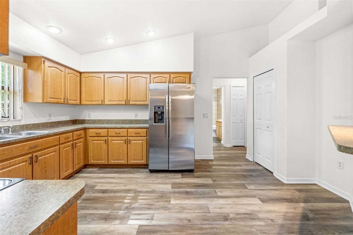 5175 OLIVET DRIVE — photo 15 of 54
