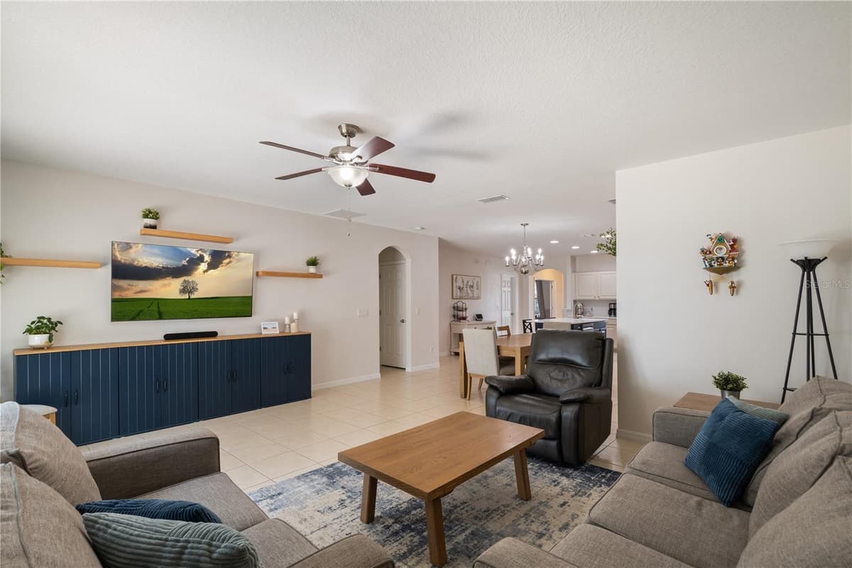 618 BAINBRIDGE LOOP — photo 13 of 32