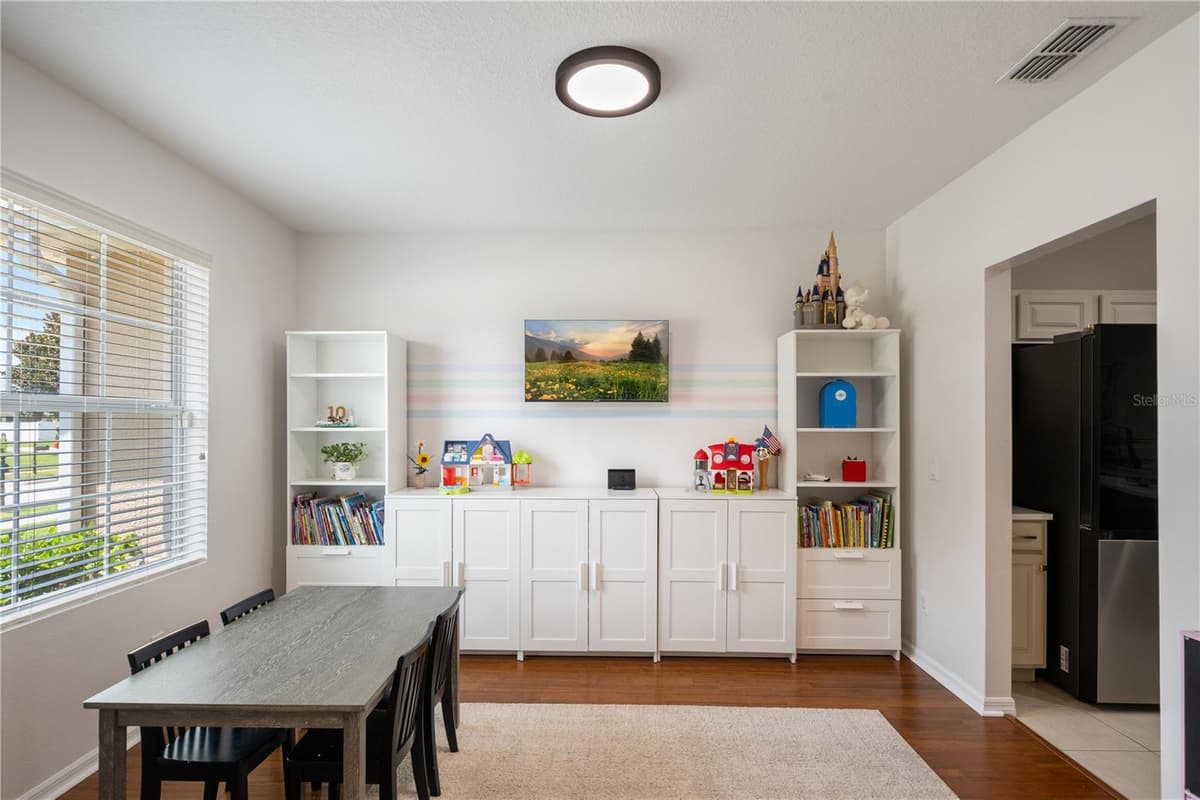 618 BAINBRIDGE LOOP — photo 4 of 32