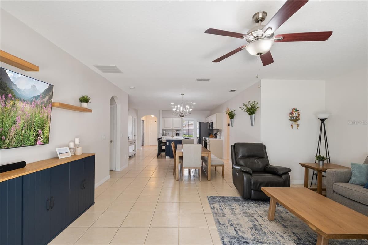 618 BAINBRIDGE LOOP — photo 14 of 32