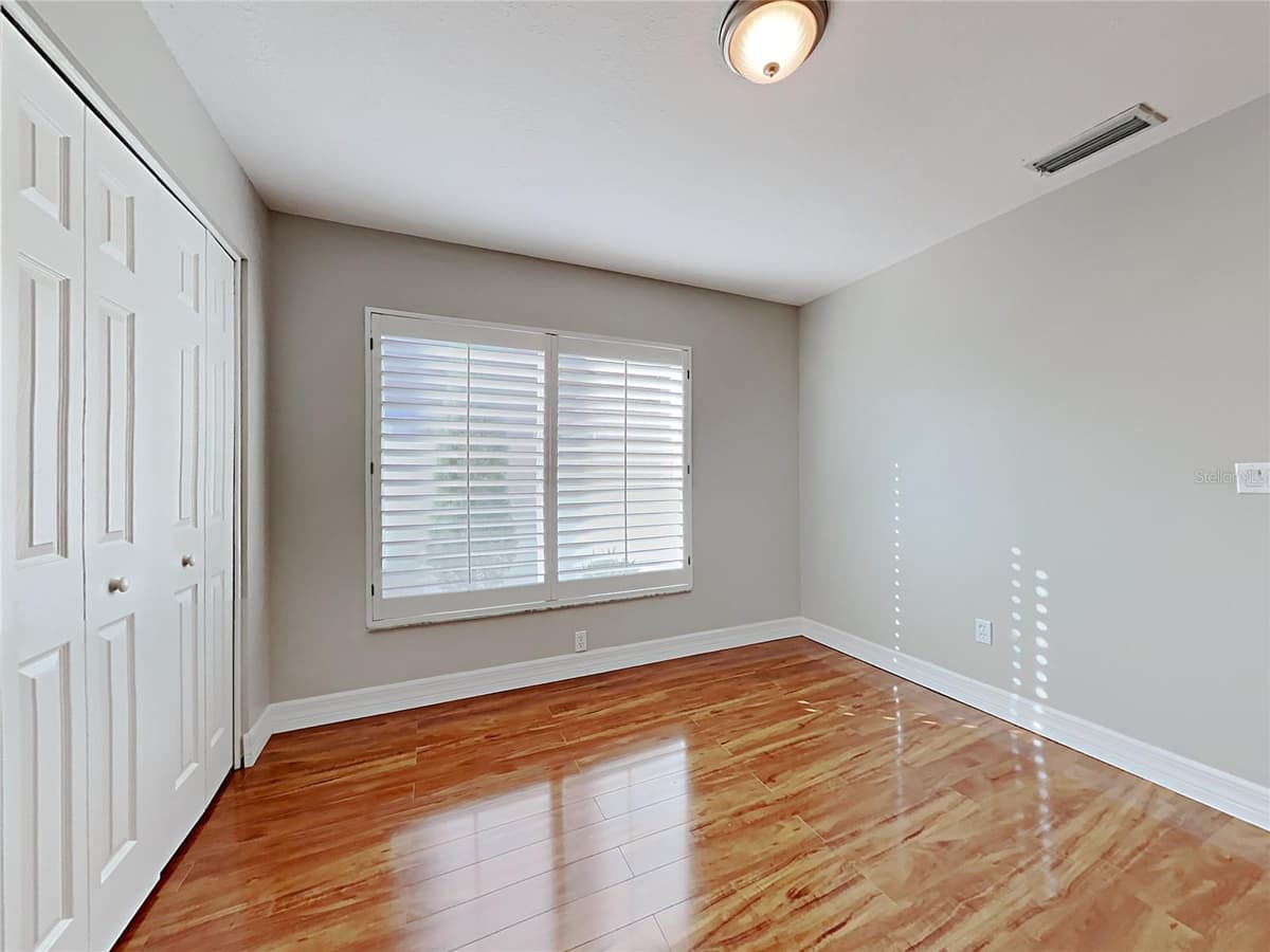 1237 BARMERE LANE — photo 8 of 21