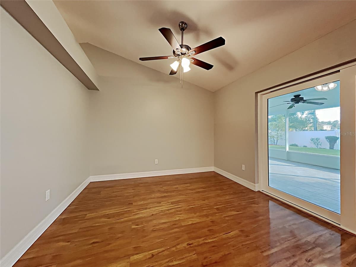 1237 BARMERE LANE — photo 6 of 21